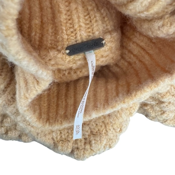 Free People - Bradley Pullover Textured Knit Sweater Tan Sz XS - Picture 7 of 8